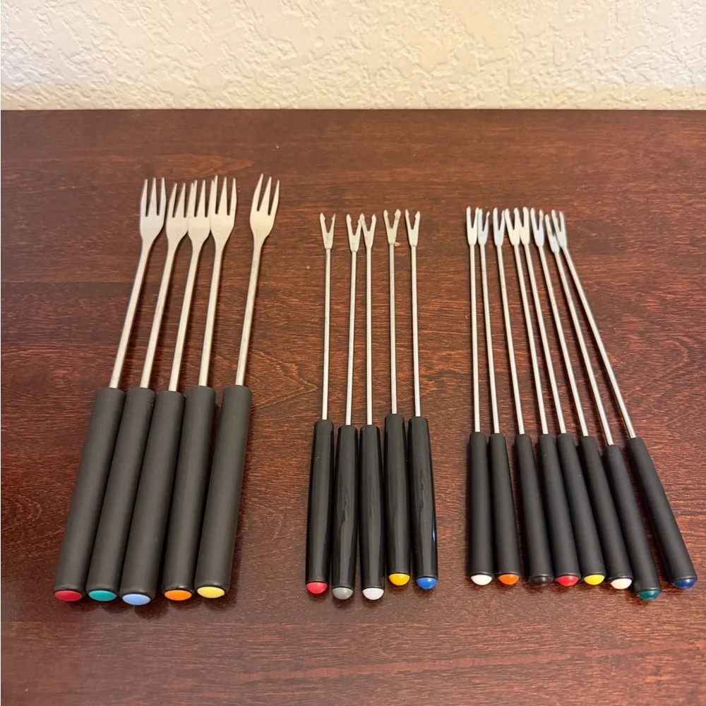 Vtg Fondue Skewers & Forks Mixed Lot Of 18 Stainless Plastic Handle Color Tip